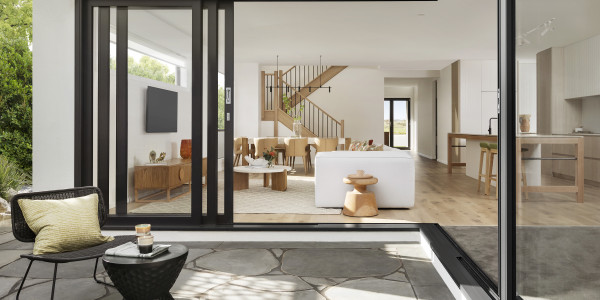 Comprar / Vender Casas Unifamiliares y Chalets en Sant Iscle de Vallalta · con Ventanas Insonorizadas y Aislantes