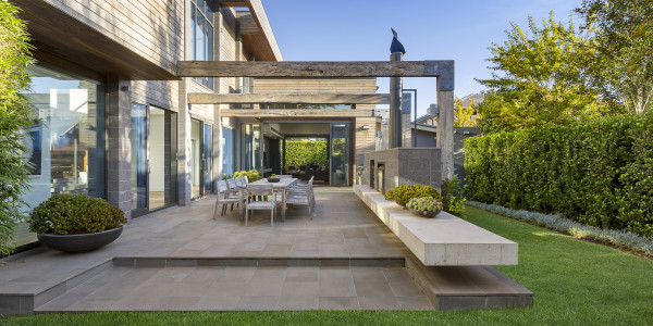 Compraventa de Inmuebles en Dosrius · Chalets