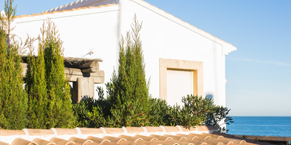 Inversores, Intermediarios, Agentes y Brokers Inmobiliarios en Sant Iscle de Vallalta · Casas de Playa